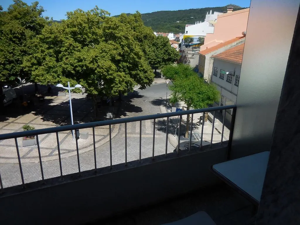 فندق مونشيكفي  Pensao Bela Vista By Portugalferias 2*, مونشيك البرتغال
